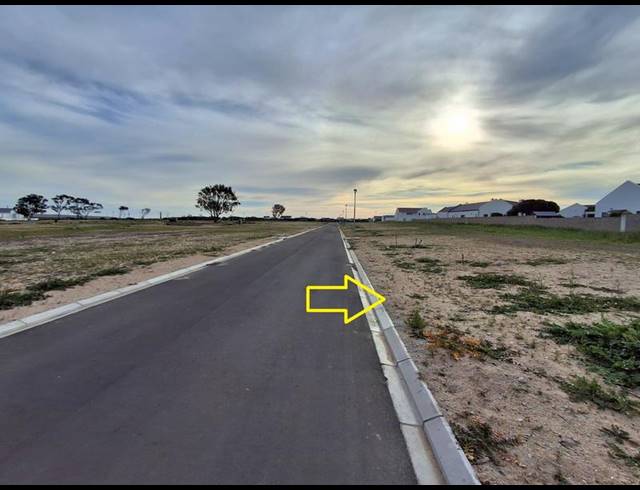 LAND FOR SALE IN BRITANNIA BAY